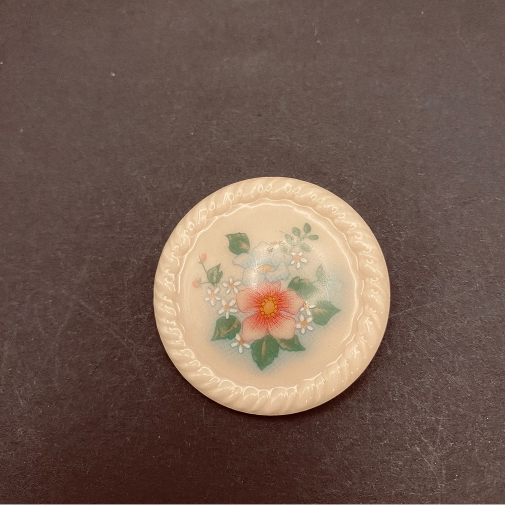 Vintage Avon Ceramic Floral Round Button Brooch - Cream with Pink Flower
